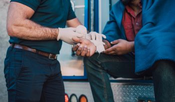 Why Giving Basic First Aid Training to Employees Matters